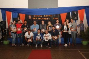 Grygorszyn y Bohn reconocidos en la Fiesta del Deporte de Cerro Azul 3