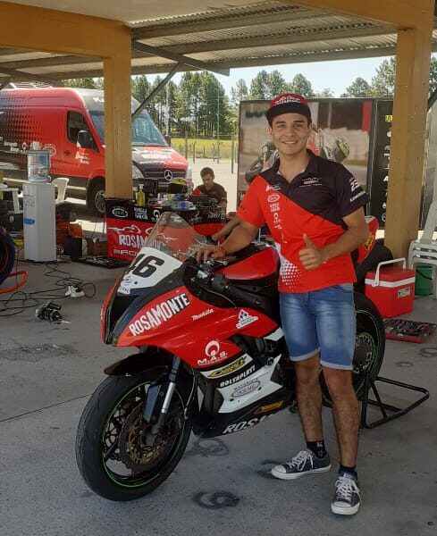 Santamaria entrenó en Concordia y confirmó que debutará en la 600cc Súper Sport