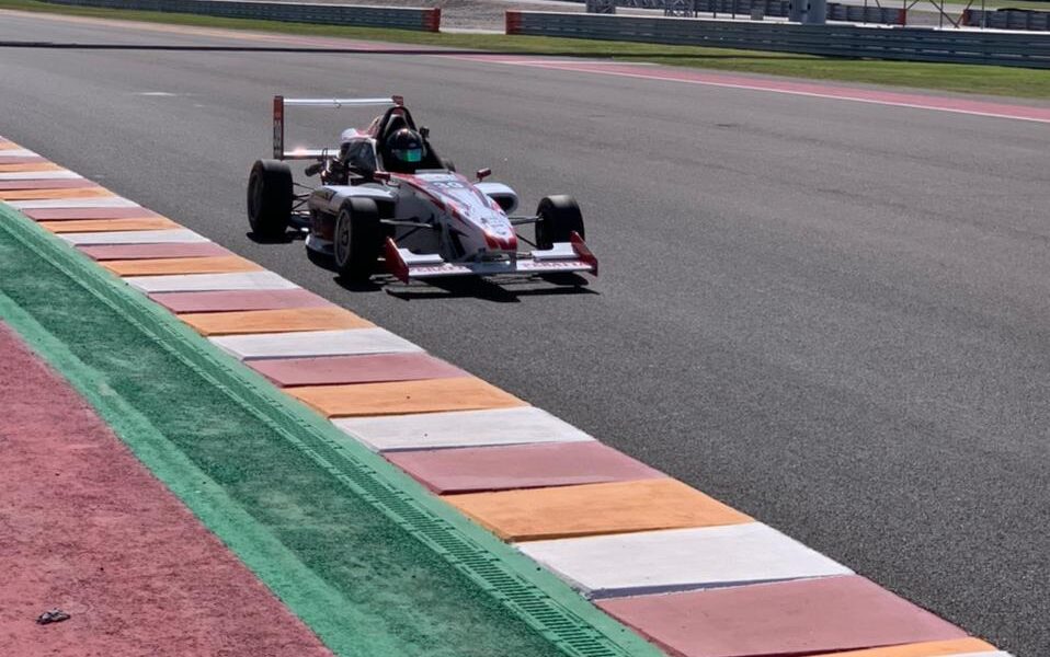 Álvez probó en San Juan y dejó todo listo para la 8° fecha de la Fórmula Renault 2.0