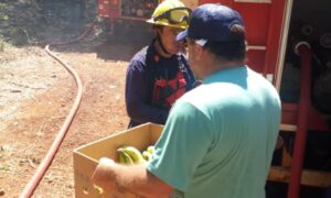 La AMPyNaR colaboró con los bomberos en Aristóbulo del Valle