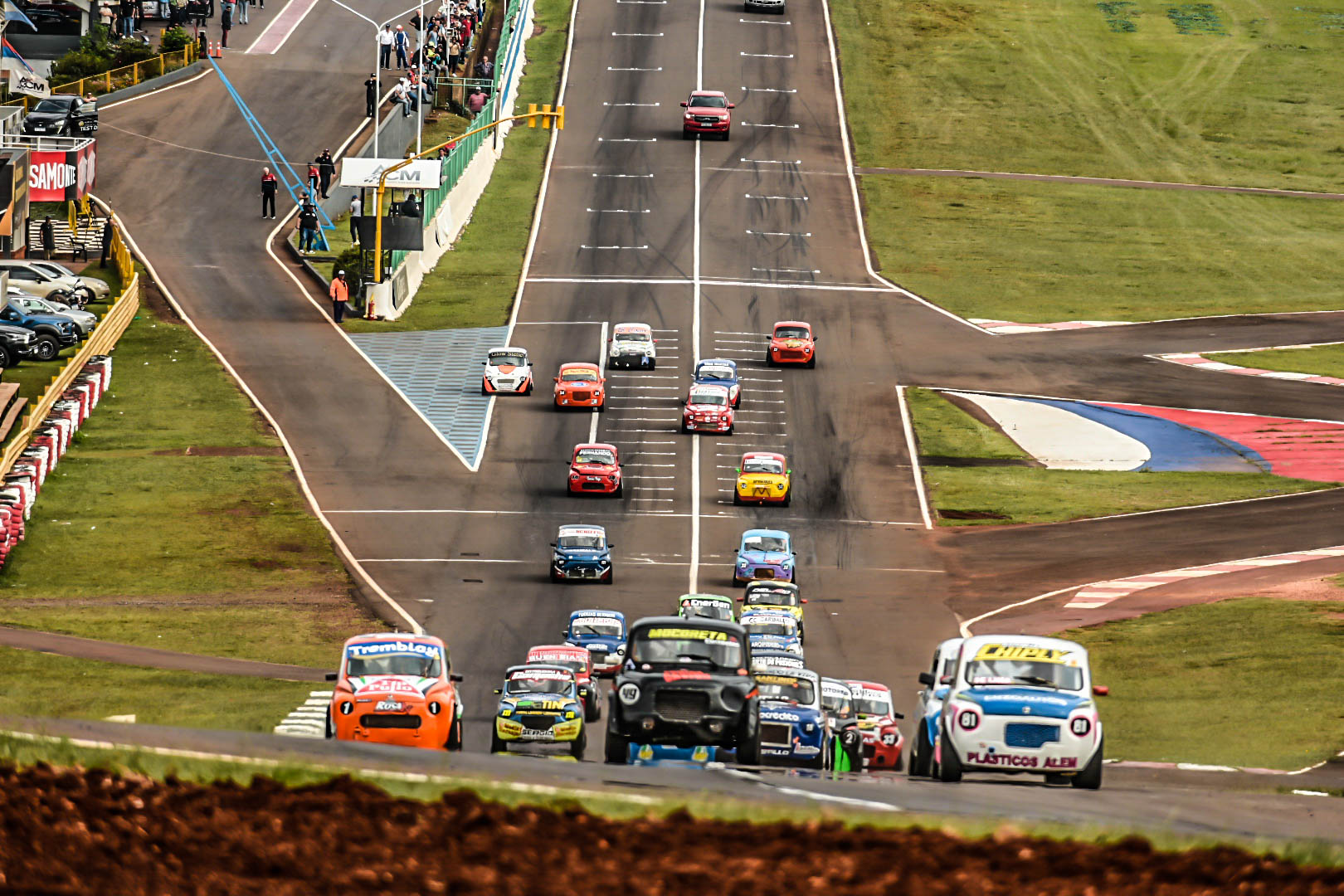 La mejor fecha del año se vivió en el trazado largo del autódromo de ...